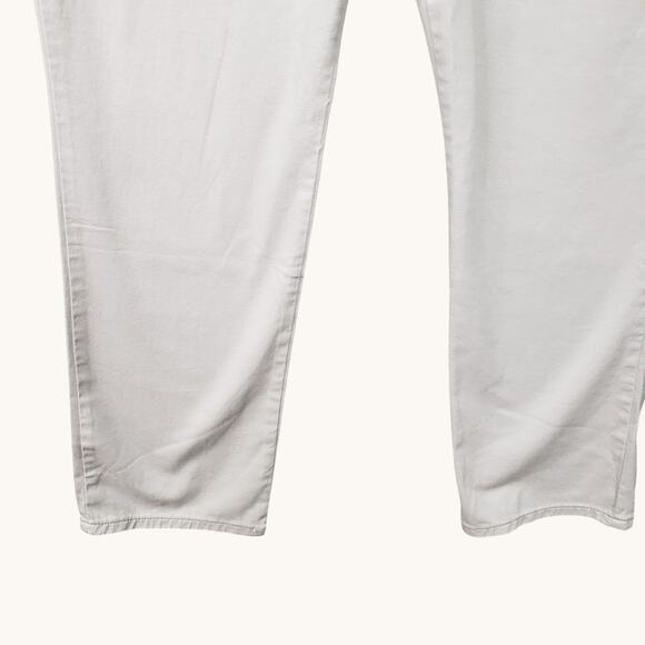 NWT Lee Women’s Instantly Slims Straight Leg Jeans 12 Short • High-Rise Relaxed - Picture 6 of 14